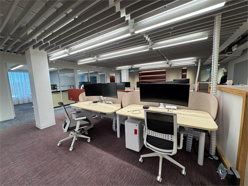 Office workstations and task seating