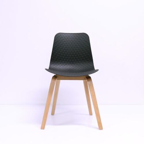 Lucid Visitor Breakout Room Chair - Timber Legs Black Seat